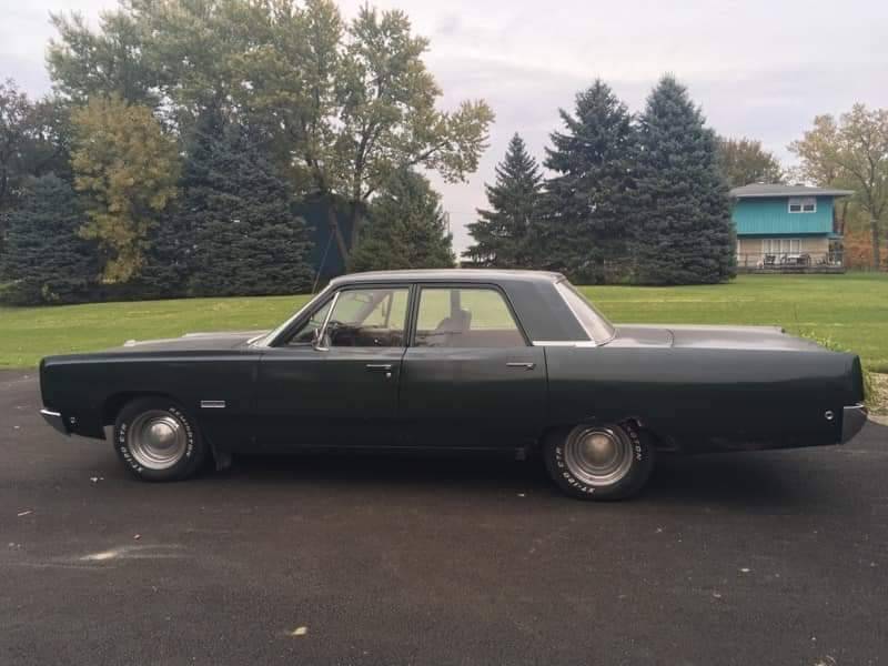 1968 Plymouth Fury I 4dr $1,600 in Joliet IL.003.jpg