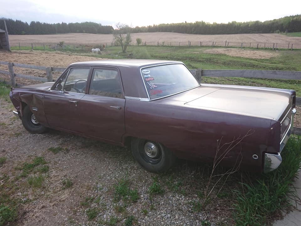 1968 Plymouth Fury I 4dr Slant 6 Auto Crashed.002.jpg