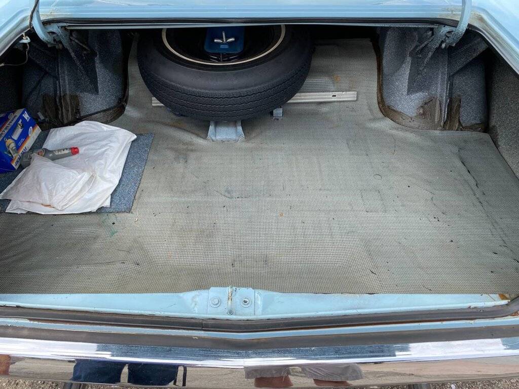 1968 Plymouth Fury III - $17,500 (Reading).010.jpg