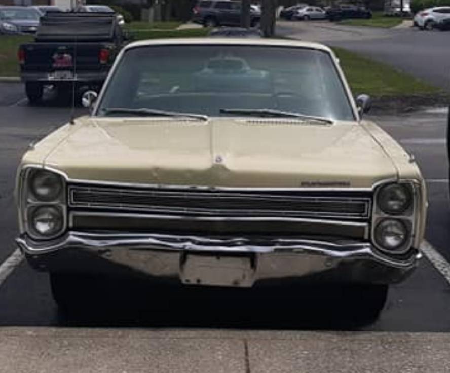 1968 Plymouth Fury III 4dr Bashed Up Front End.jpg