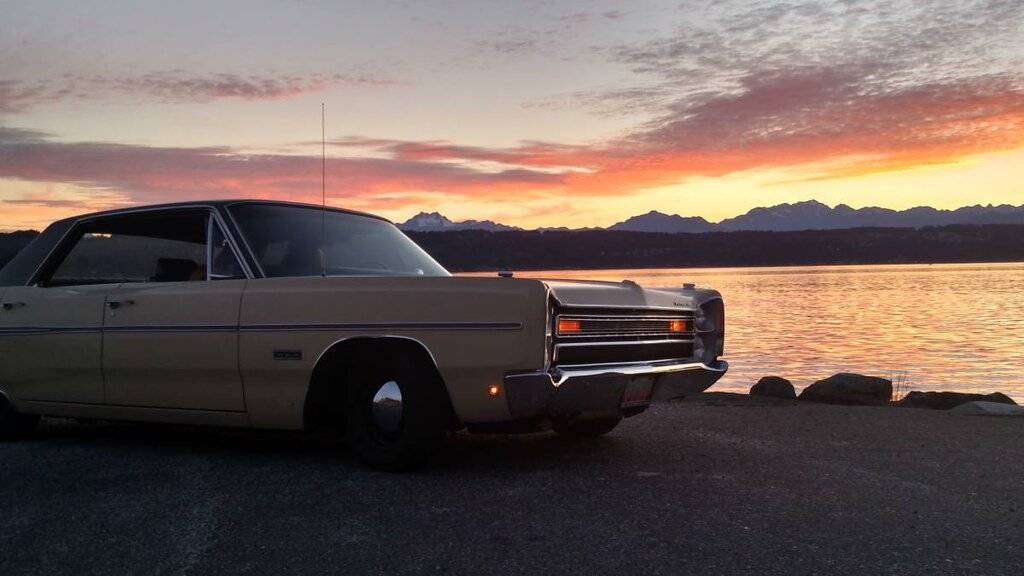 1968.Plymouth.Fury.III.4dr.Mountain.Sunset.jpg