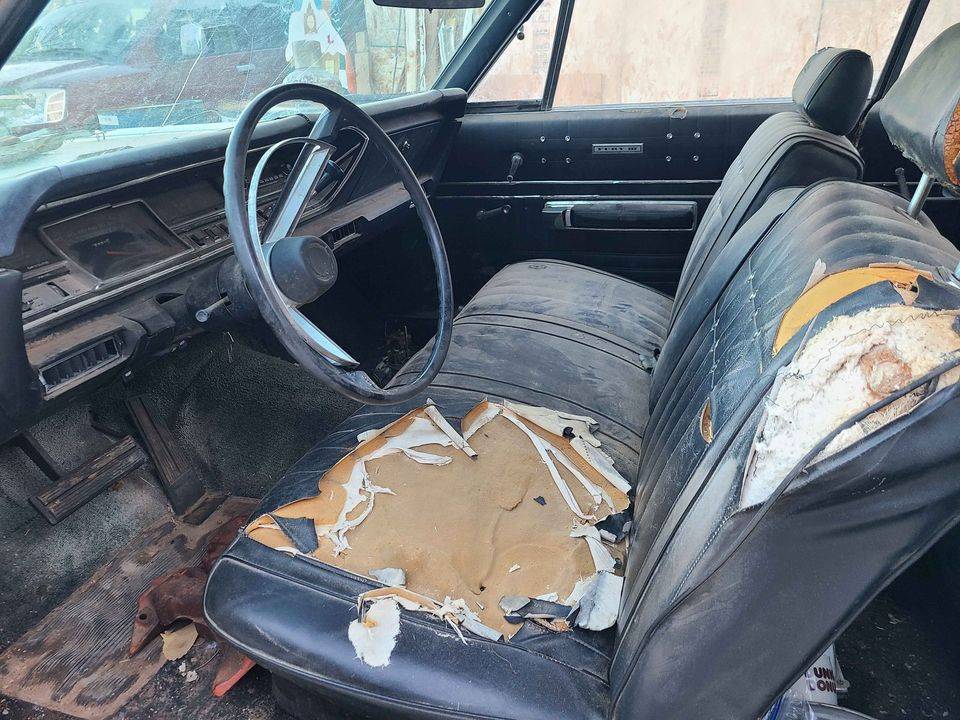 1968 Plymouth Fury III Fastop 383 Auto.002.Headrests.jpg