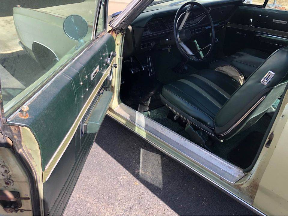 1968 Plymouth Sport Fury 383 4spd $20,000 Conway AR.015.jpg