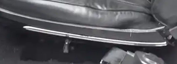 1968 sport fury bucket seat chrome.jpg