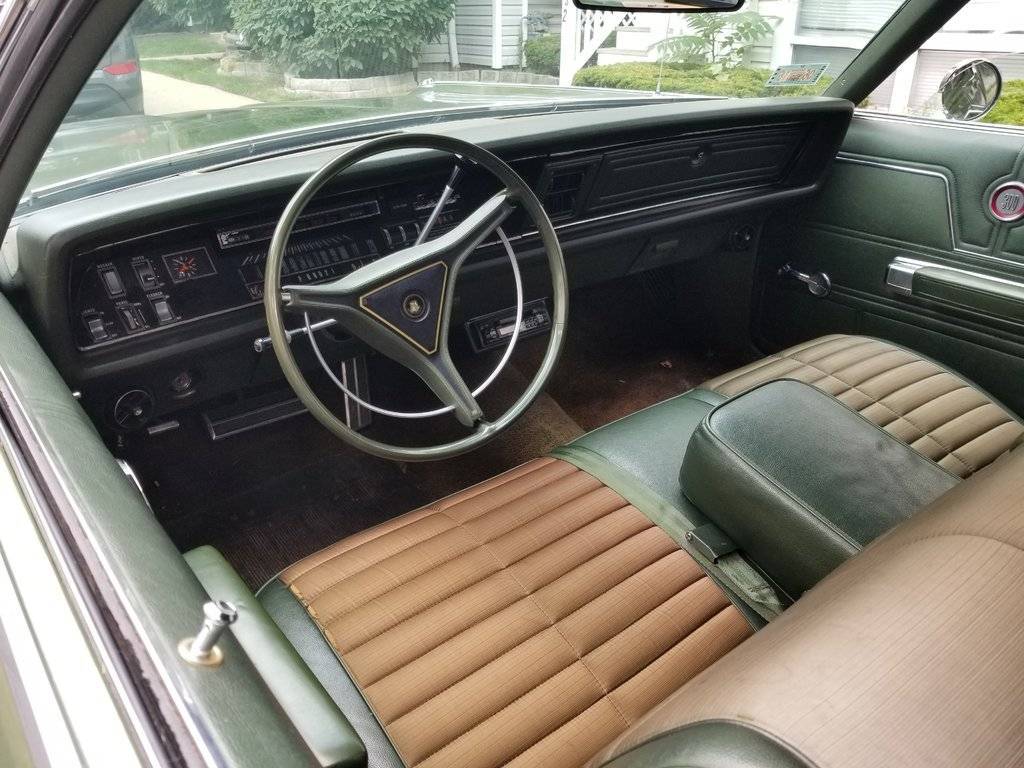 1969 300 interior...jpg