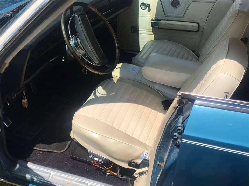 1969 chrysler 300 4.jpg