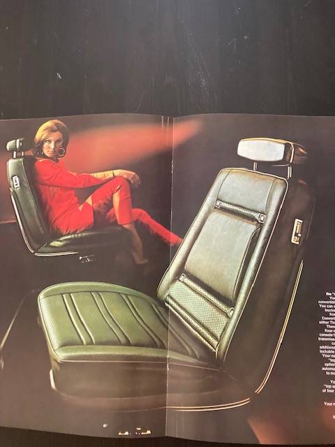 1969 Chrysler 300 Seats.jpg