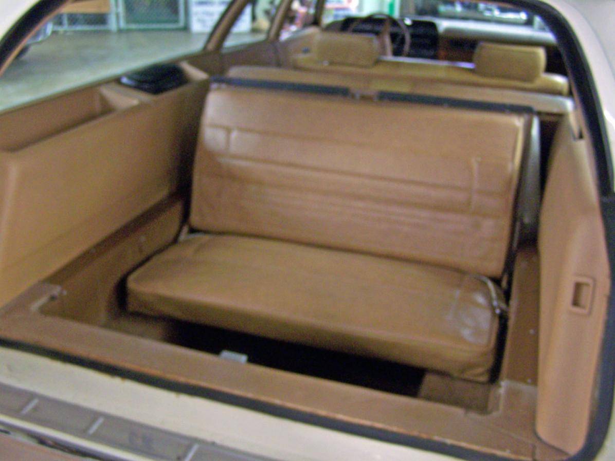 1969 dodge polara 213277 2011 third seat.jpg