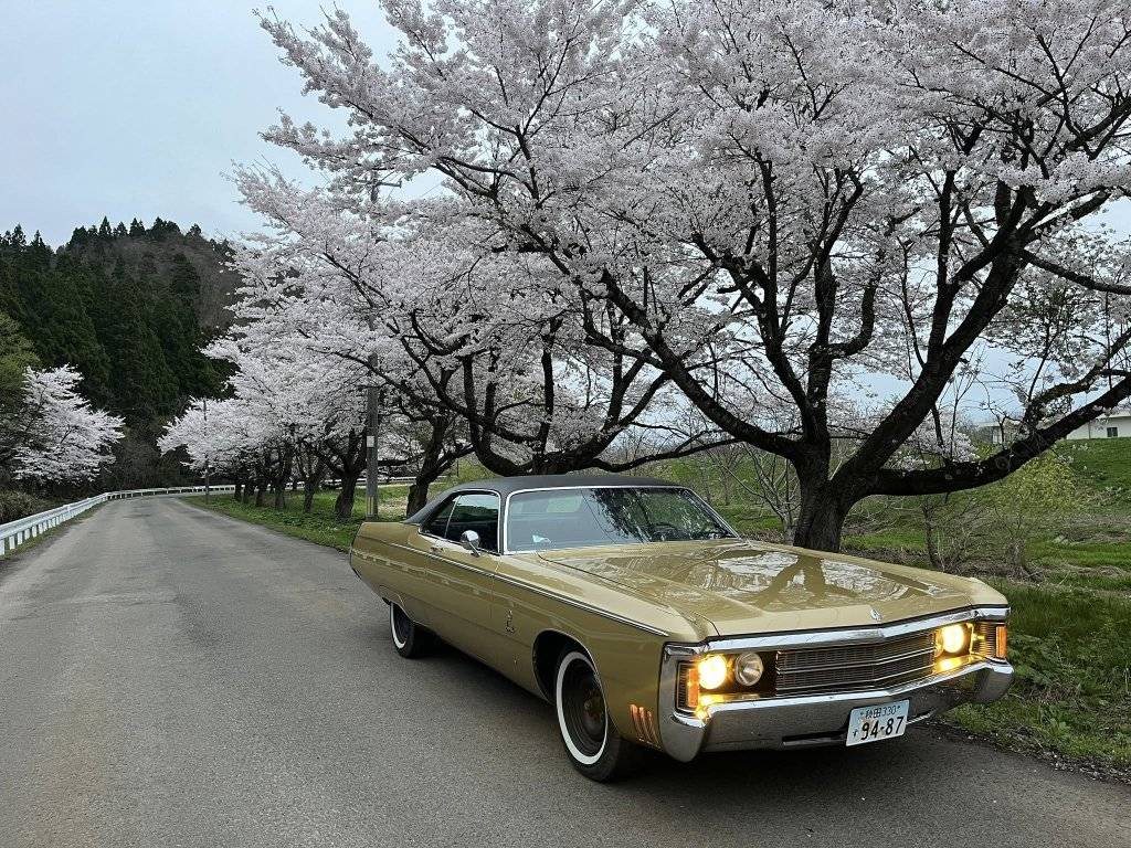 1969 Imperial in Japan.jpg