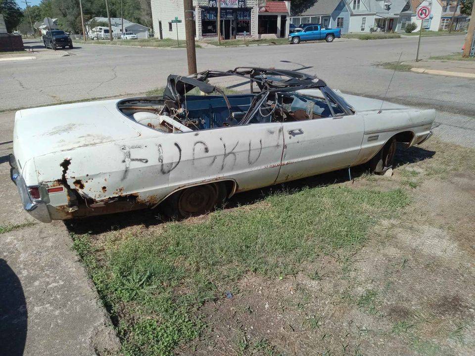 1969 Plymouth Fury $800 Wellington KS FB (Ragtop).www.facebook.com.003.jpg