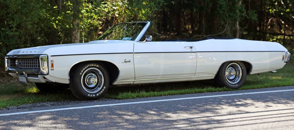 1969_Chevrolet_Impala_convertible_front.jpg