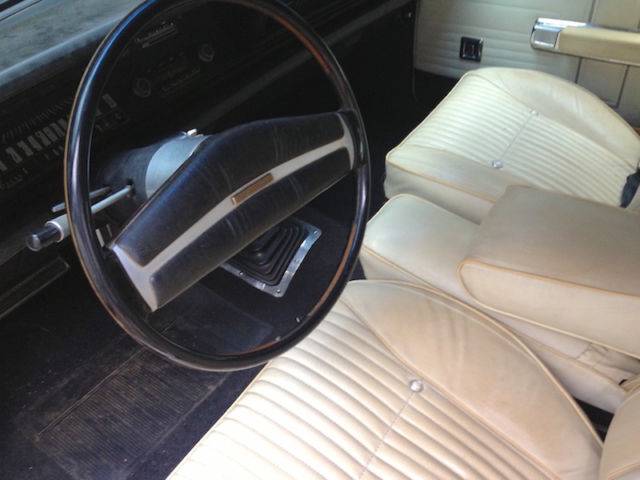 1970-chrysler-300h-hurst-convertible-one-of-one-original-440-tnt-linda-vaughn-13.jpg