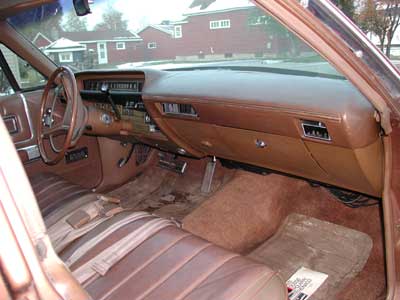 1970 dodge monaco wagon 2002 dash pad.jpg