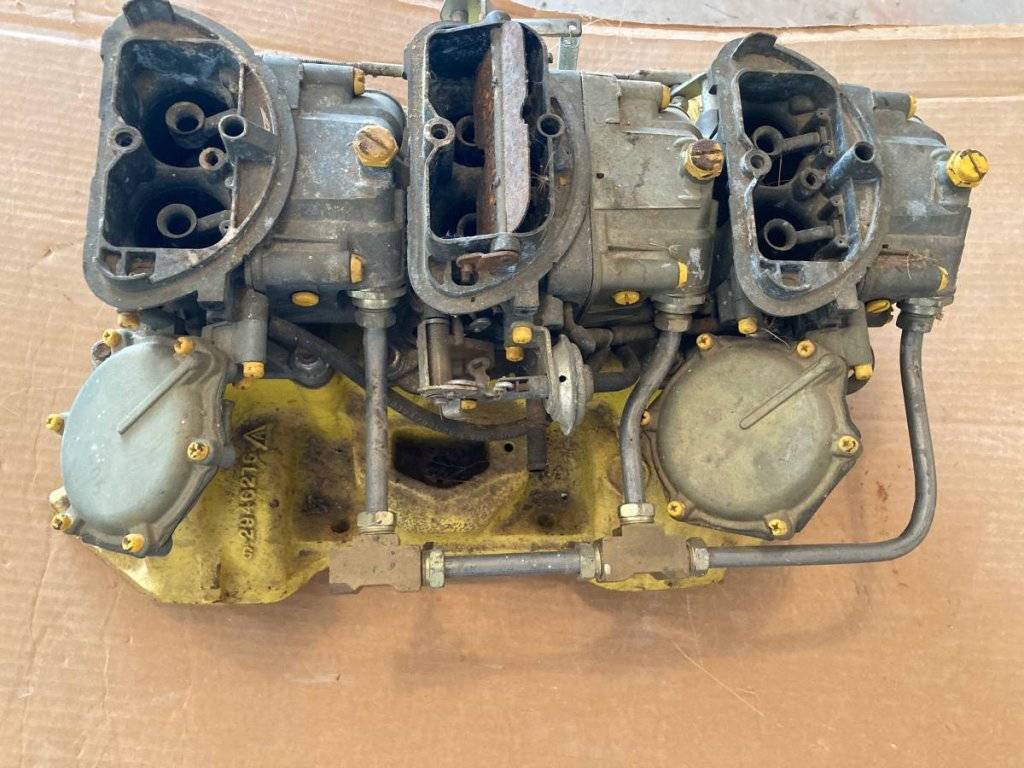 1970 Mopar 440-6 intake, carbs, linkage - $2,500 (Chandler).003.jpg