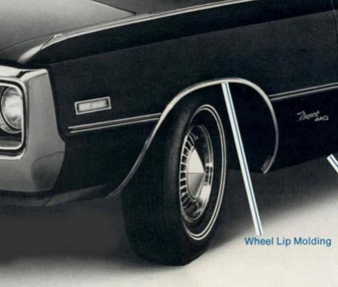1970 Newport Wheel Lip moulding.jpg