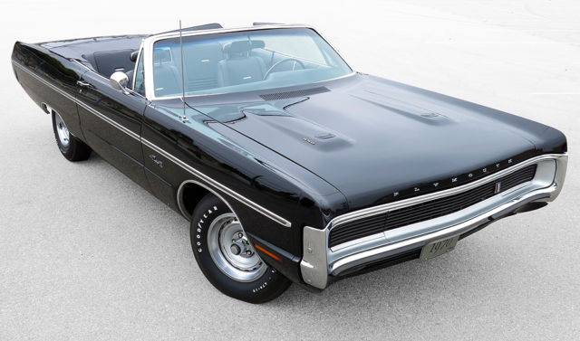 1970-plymouth-fury-440-convertible-executive-special-order-factory-black-loaded-1.jpg