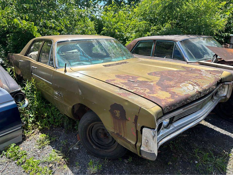 1970 Plymouth Fury 4dr 383 POLICE $2,000 in Annville, PA (FB).001.jpg