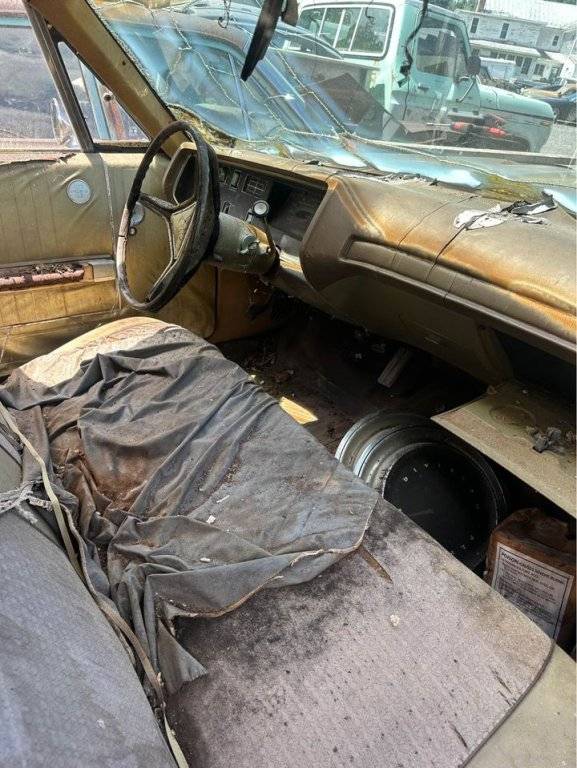 1970 Plymouth Fury 4dr 383 POLICE $2,000 in Annville, PA (FB).004.jpg