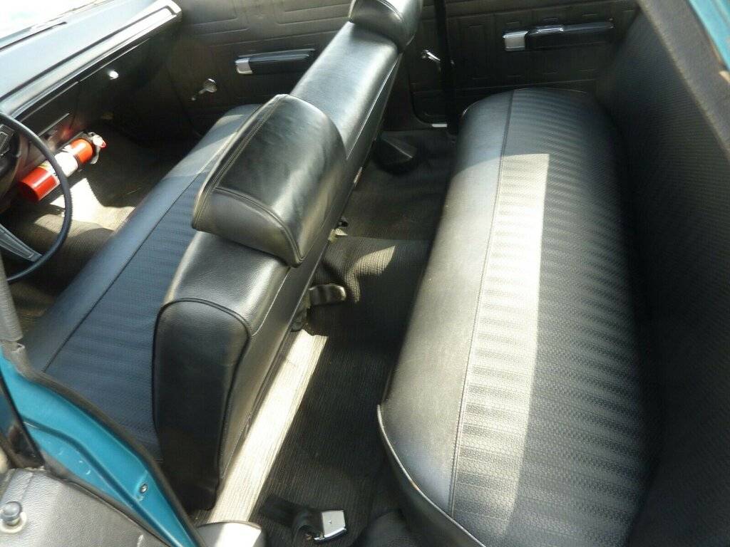 1971 Plymouth Fury I 4dr 6cyl 3spd.019.jpg