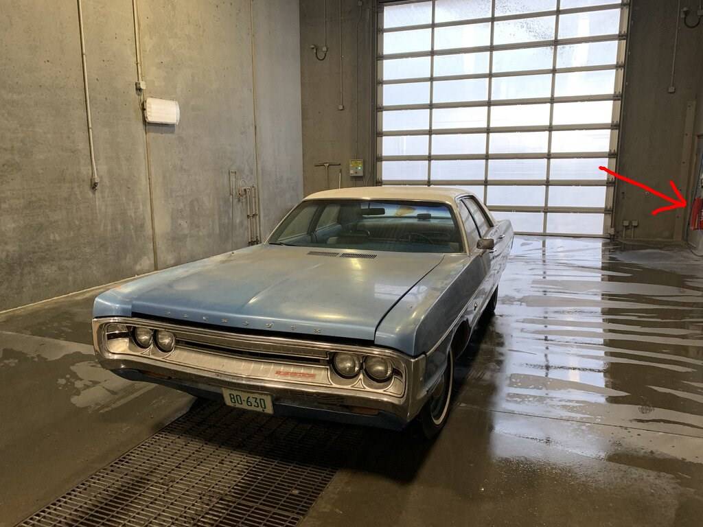 1971.Plymouth.Fury.II.4dr.HOSE.jpg