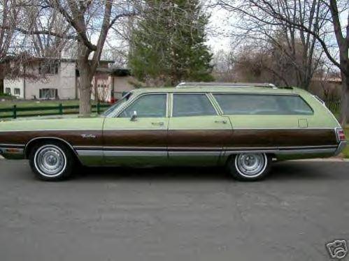 1972 Chrysler New Yorker Wagon Left.jpg