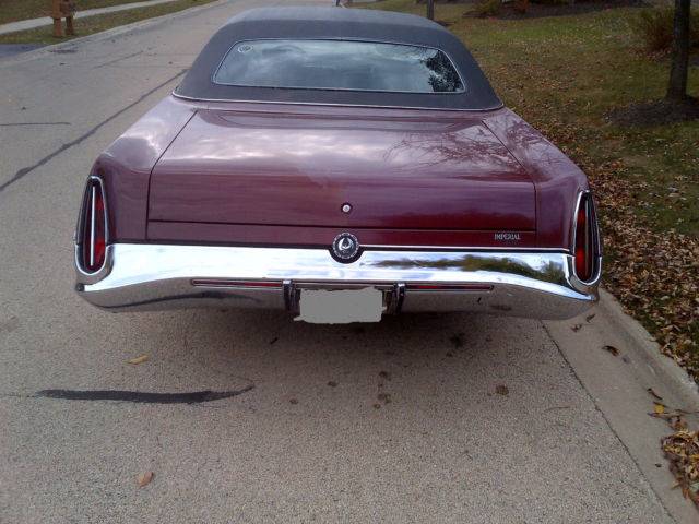 1972-imperial-lebaron-4-door-hardtop-5.jpg