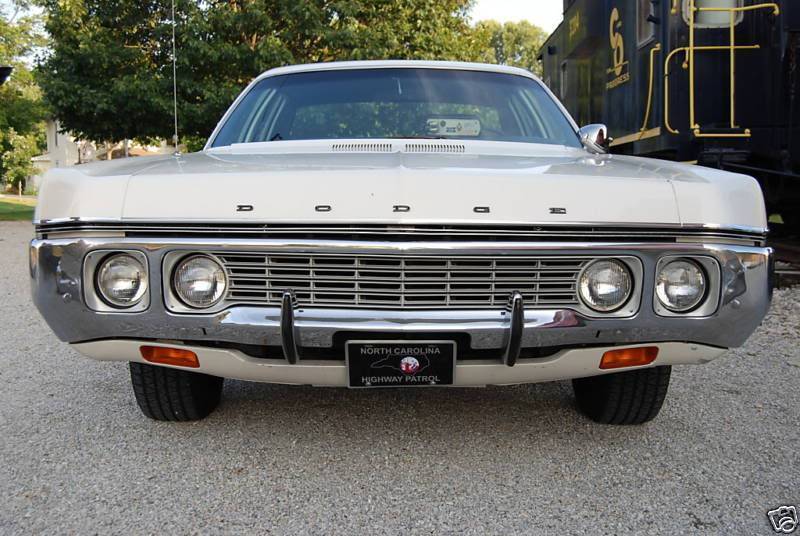 1972 Polara.jpg
