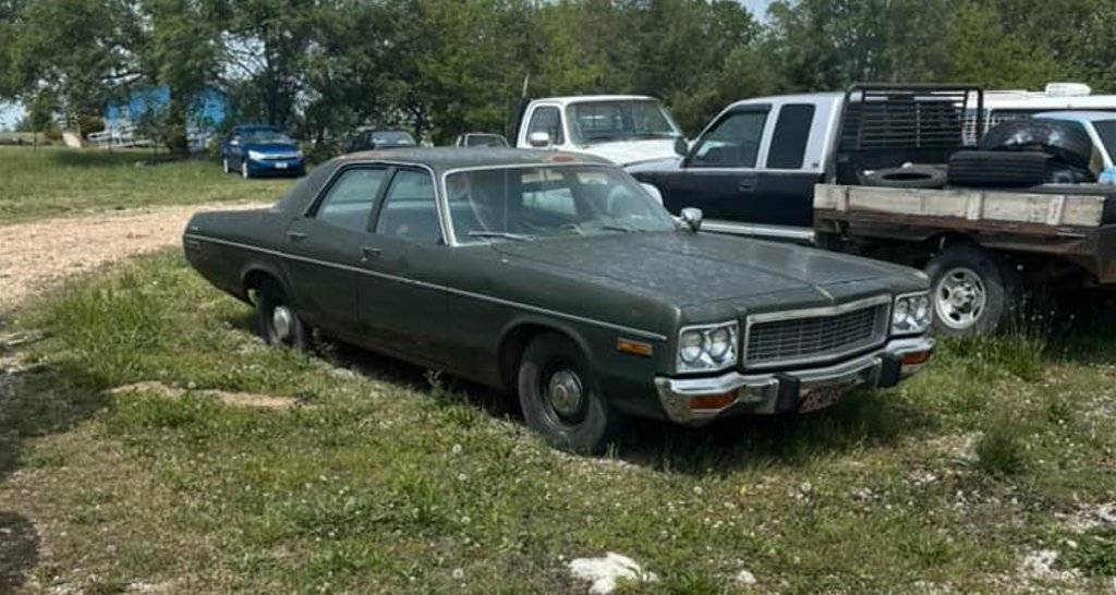 1973 Police Package 440.LRG.jpg