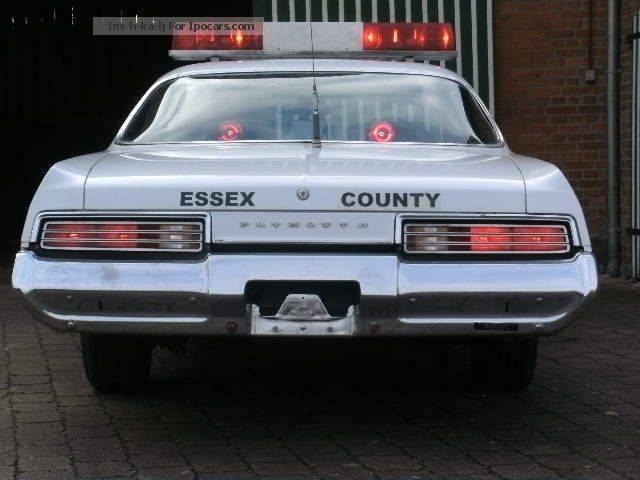 1974PlymouthFuryPolice-tail.jpg