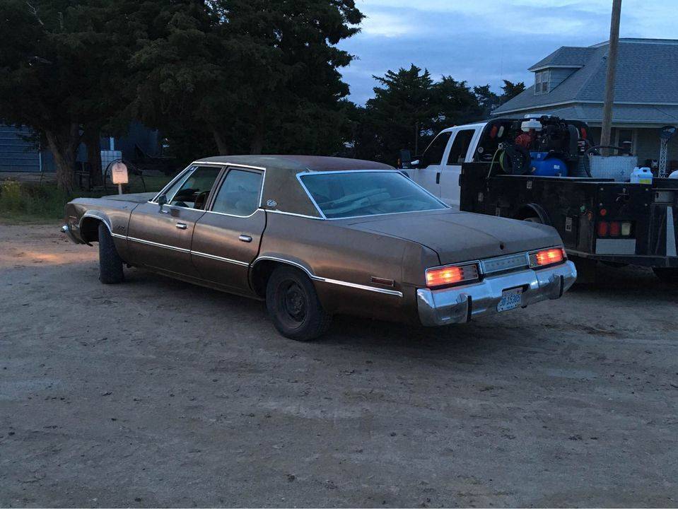 1975 Plymouth Gran Fury Custom $2,000 Grinnell KS.003.jpg