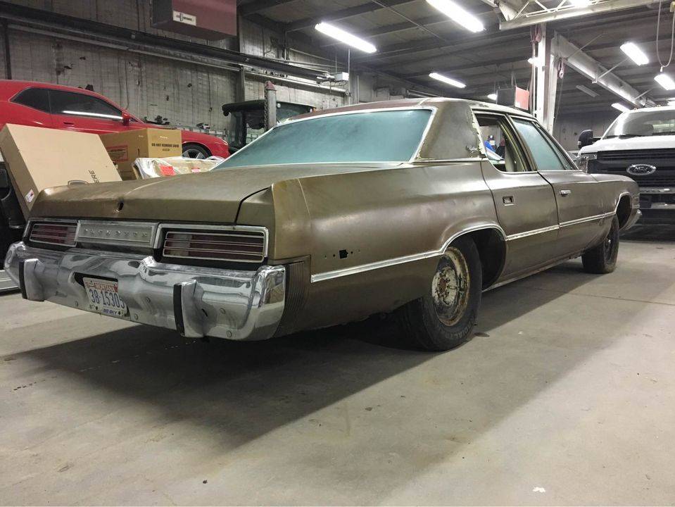 1975 Plymouth Gran Fury Custom $2,000 Grinnell KS.004.jpg