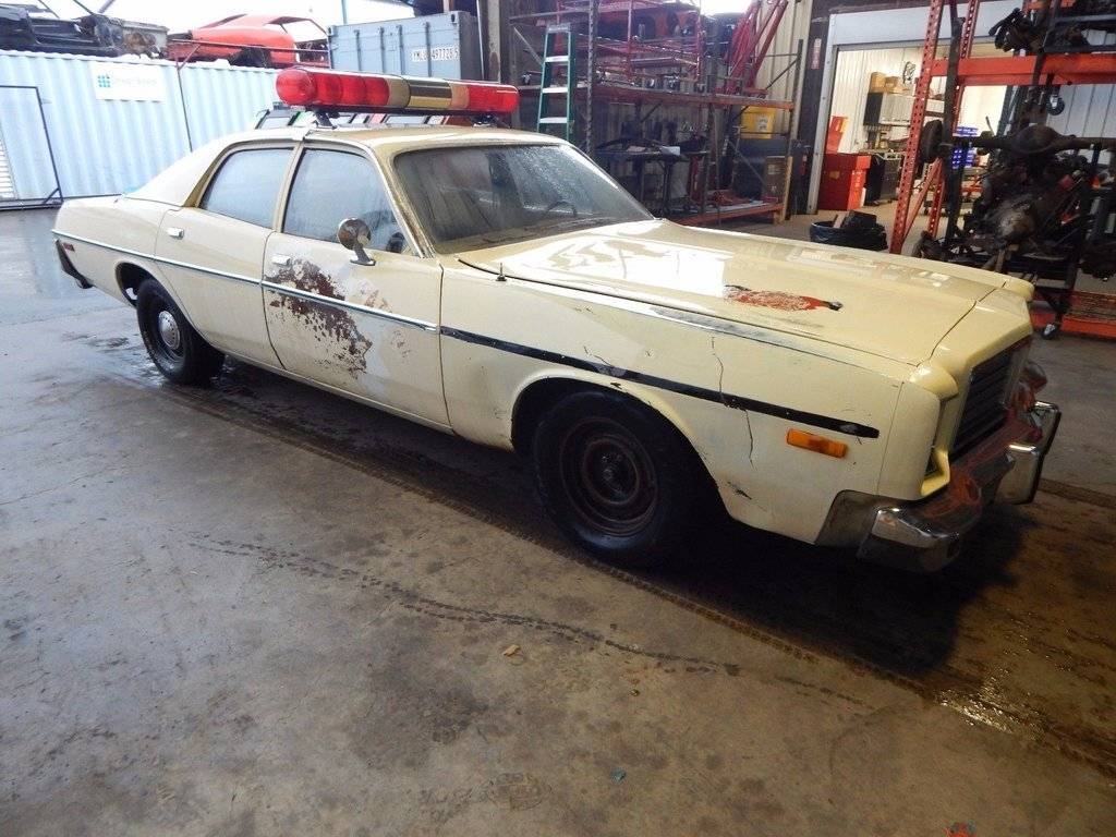 1976 Dodge Coronet police car (2).jpg