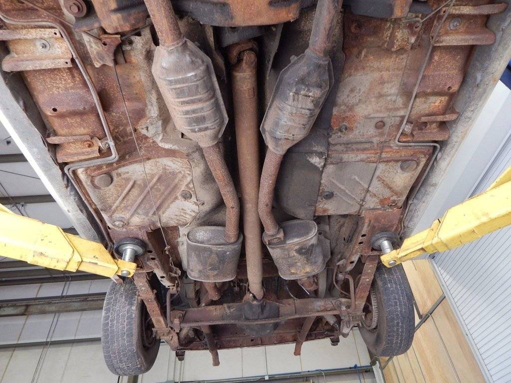 1976 Dodge Coronet police car (9).jpg