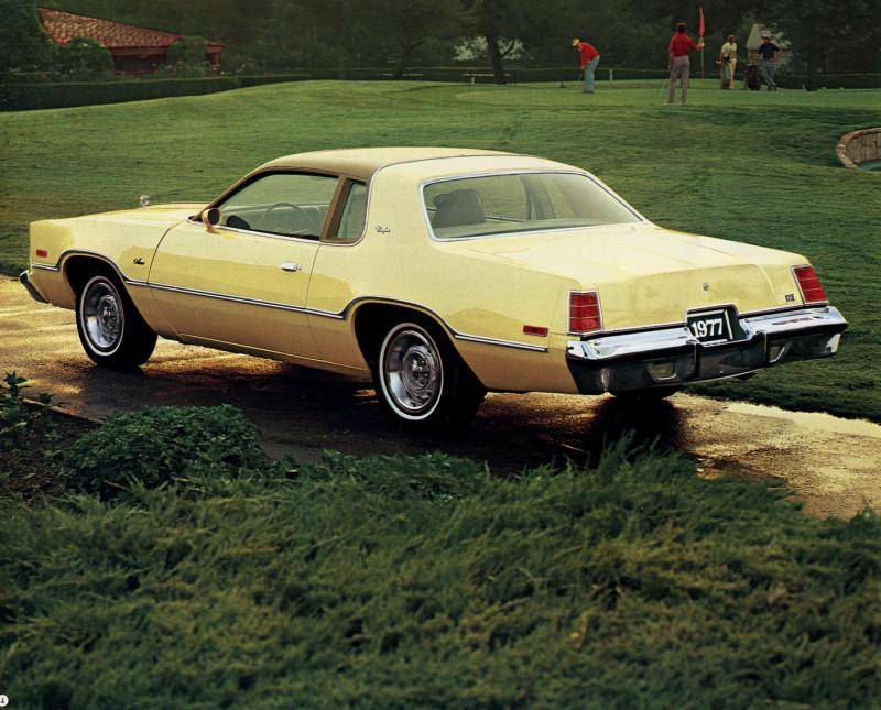 1977 Dodge Monaco-05[1].jpg