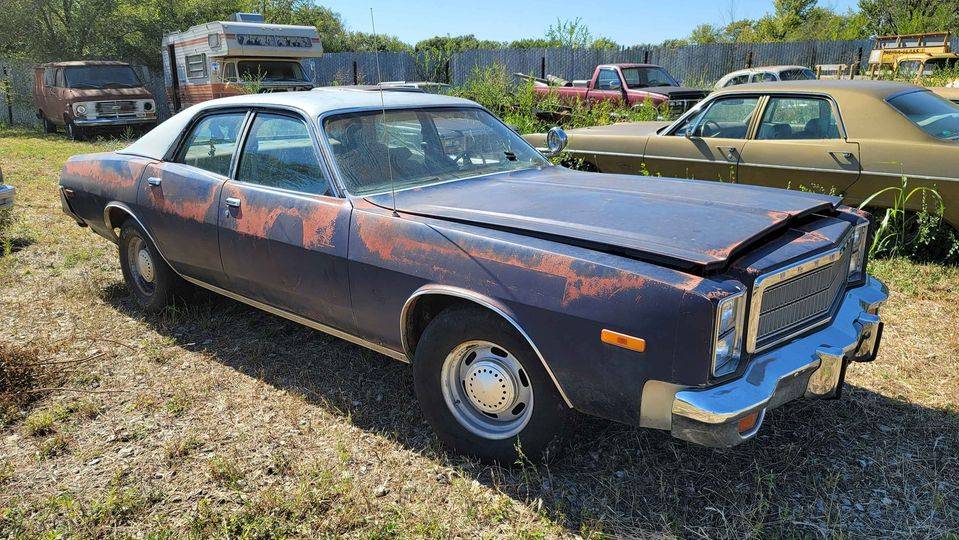1977 Plymouth Fury Kansas HP Car $3,000 Newton KS.001.jpg