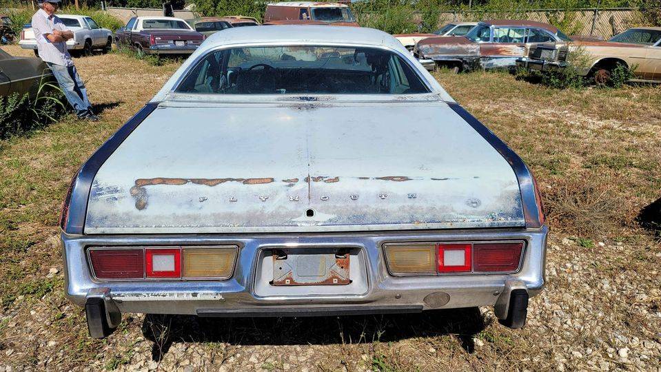 1977 Plymouth Fury Kansas HP Car $3,000 Newton KS.006.jpg