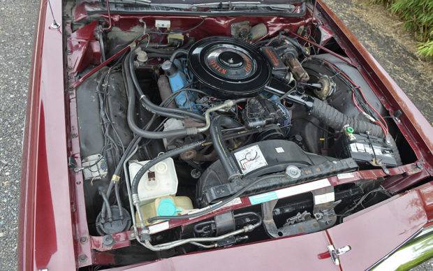 1977_dodge_26k-mile_royal_monaco_brougham_1560661333fcd2081977DodgeRoyalMonaco60-620x388.jpg
