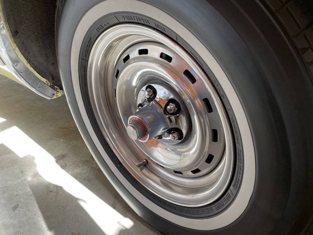 1979 300 wheels.jpg