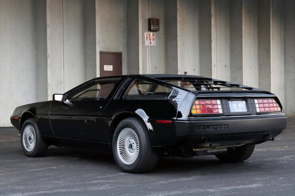 1981_delorean_dmc-12_1568245721d774819a31eB-Ext-22.jpg