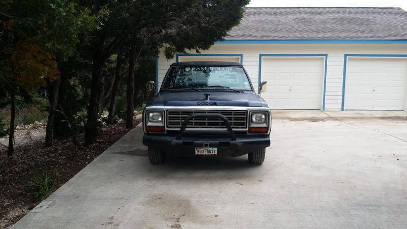 1985 Dodge Ram D150 Rebuilt8.jpg