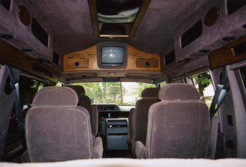 1997 Van  interior from the rear020.jpg