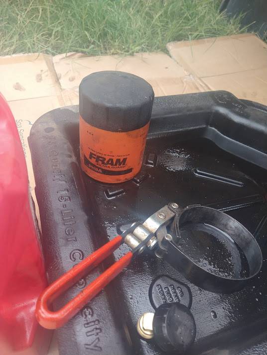 1st-oil-change-FRAM-HORRORS.jpg