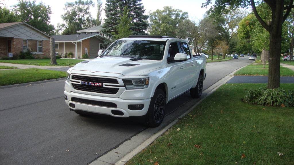 2019 RAM Laramie Sport (11).JPG