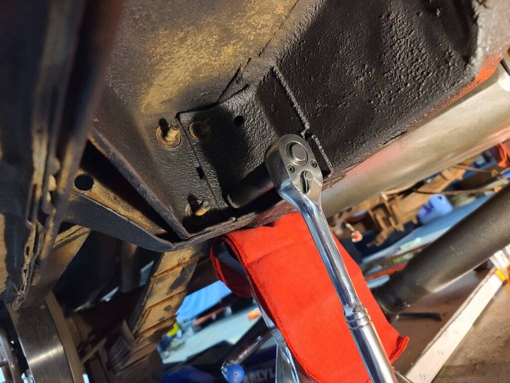 2021 front spring connection.jpg