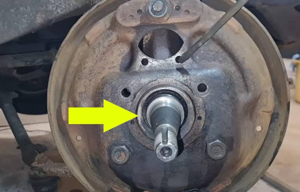 66 windsor power drum brakes hanging up For C Bodies Only Classic