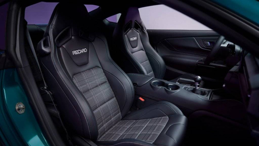 2026-ford-mustang-interior-seat.jpg