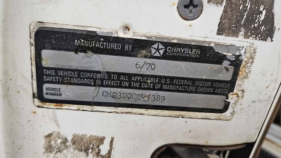 241389 Door Sticker.JPG