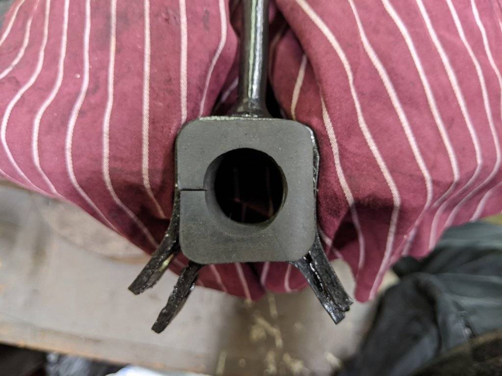 27 bushing install.jpg