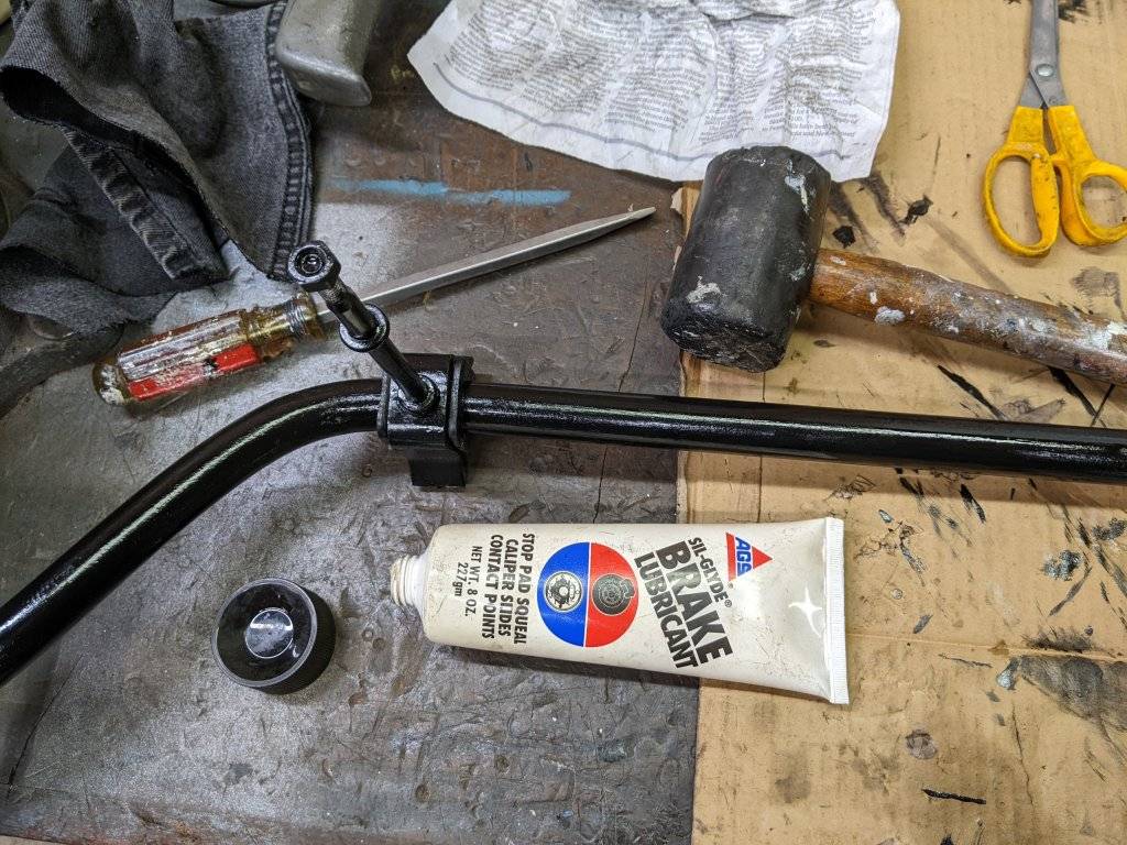 30 LS link and bushing installed.jpg