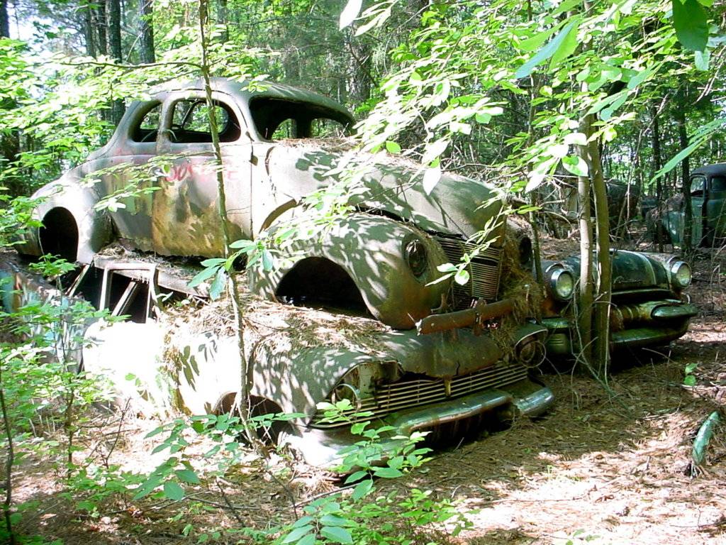 40 ford coupe on 57 ply.jpg